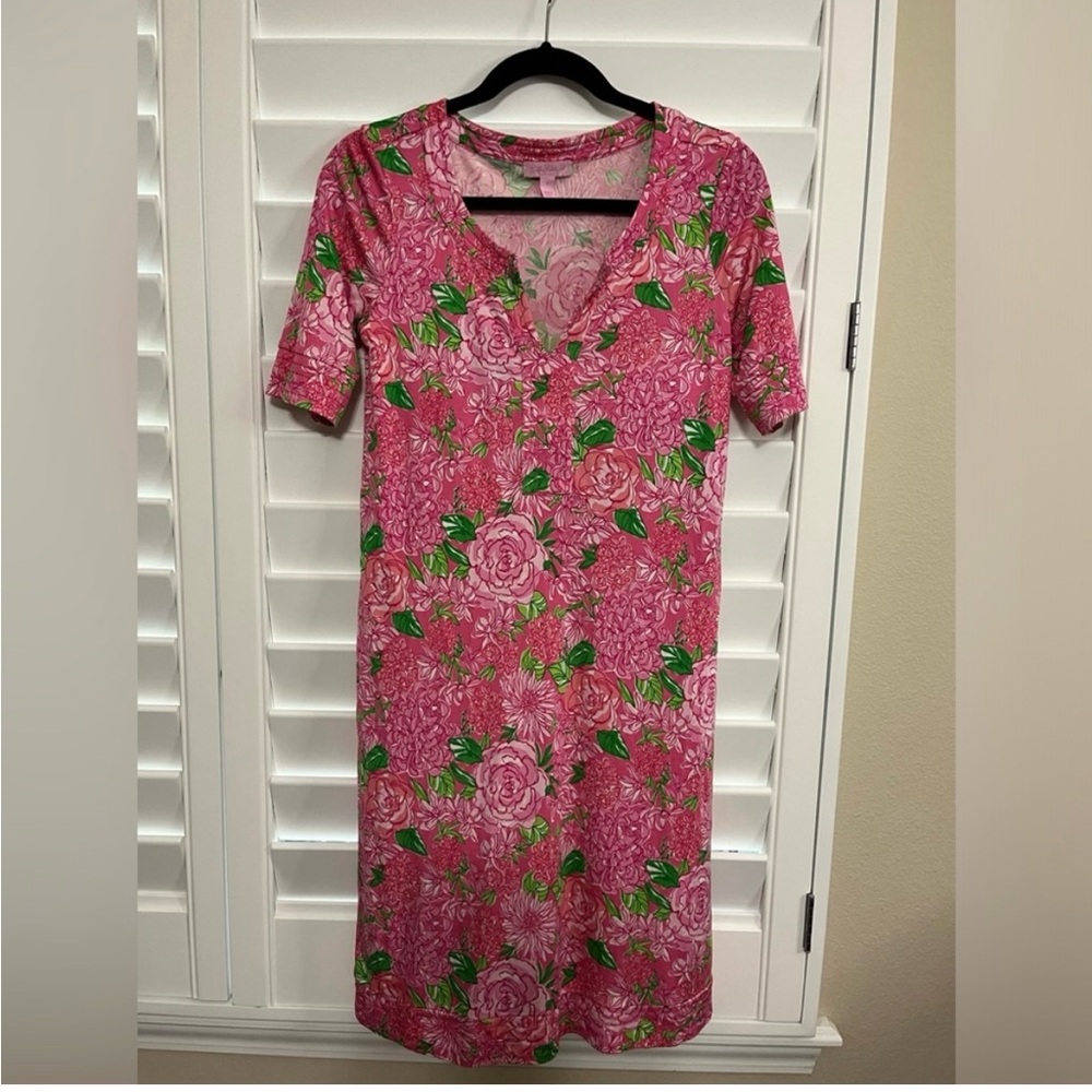 Lilly Pulitzer V-Neck Pink Floral Dress 100% Silk Excellent Condition - size 4 - Picture 1 of 5